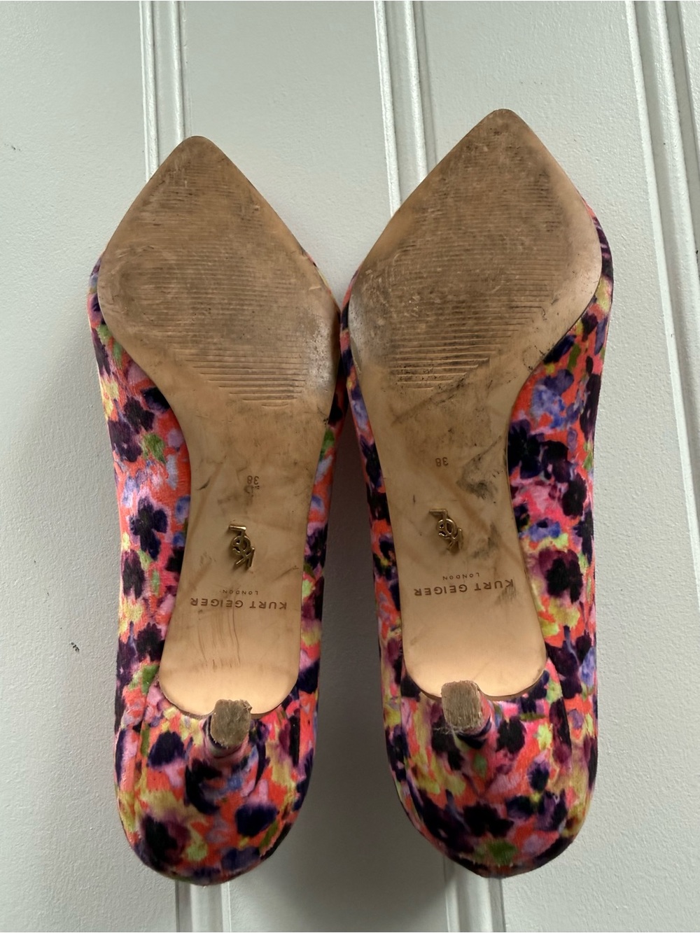 Kurt Geiger Pia Low Heel Shoes Jewel Gemstone Fabric Velvet Women 7.5 38 3025 - Picture 5 of 6